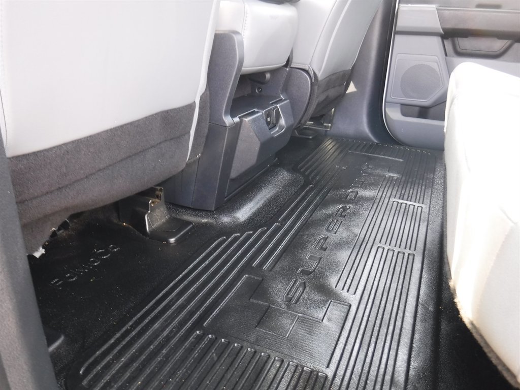 Used 2024 Ford F450 XL image 7