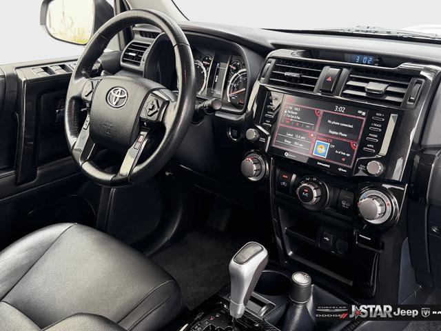 Used 2024 Toyota 4Runner TRD Off-Road Premium w/ Moonroof Package AWD/4WD image 18