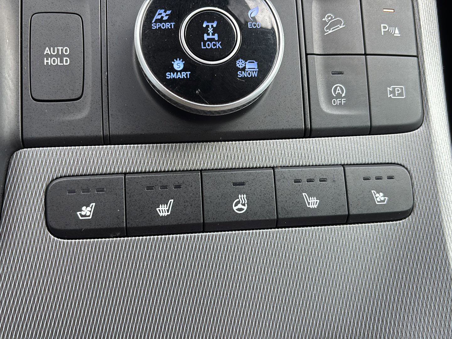 Used 2023 Hyundai Palisade Limited AWD/4WD image 32