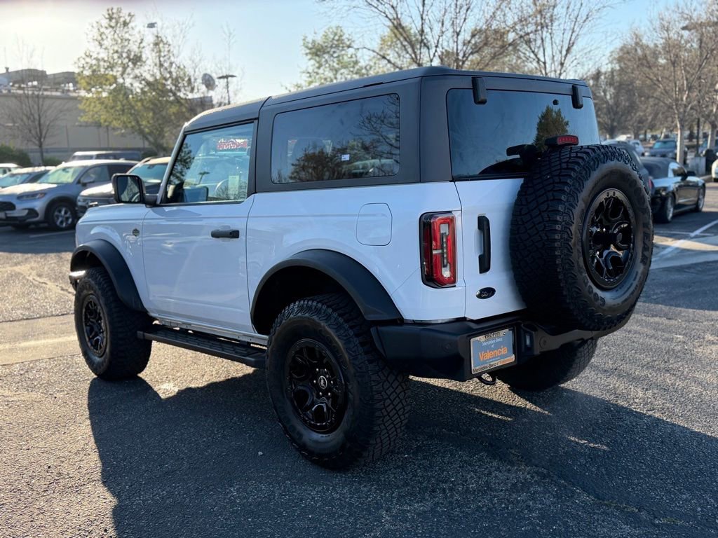 Used 2023 Ford Bronco Wildtrak image 11