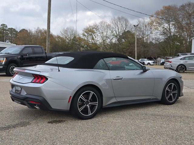 Used 2024 Ford Mustang Premium image 6