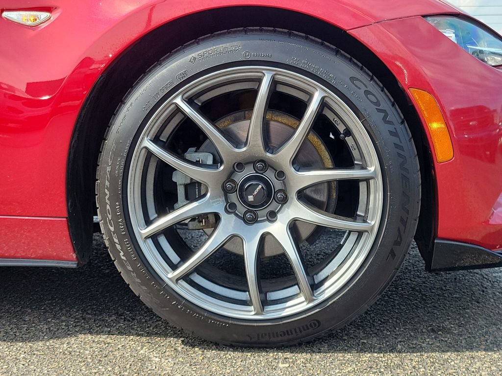Used 2016 MAZDA MX-5 Miata Club RWD image 9