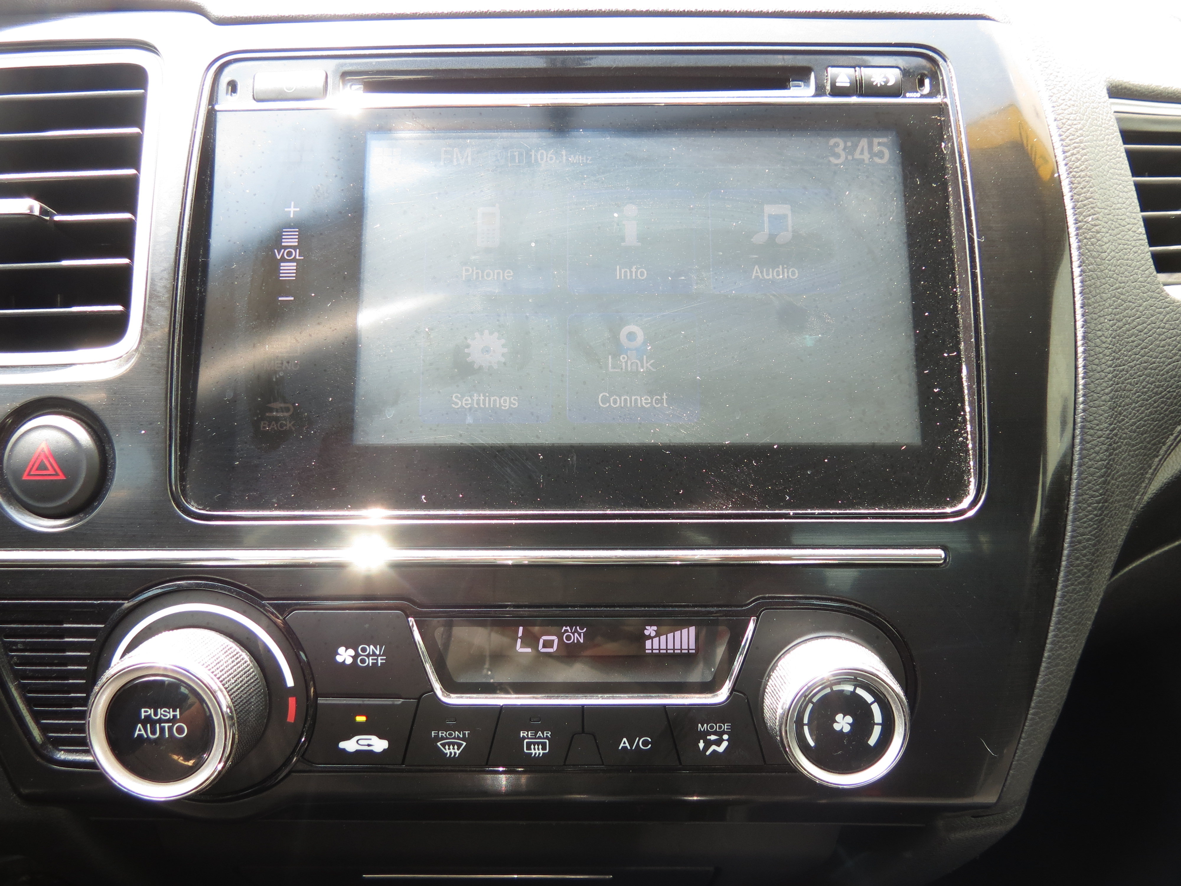 Used 2015 Honda Civic SE image 21