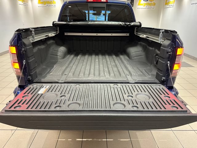 Used 2022 Nissan Frontier SV w/ SV Premium Package AWD/4WD image 22