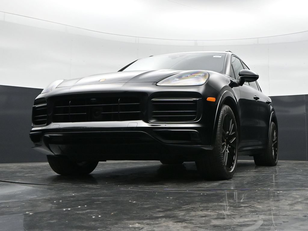 Used 2023 Porsche Cayenne GTS AWD/4WD image 43
