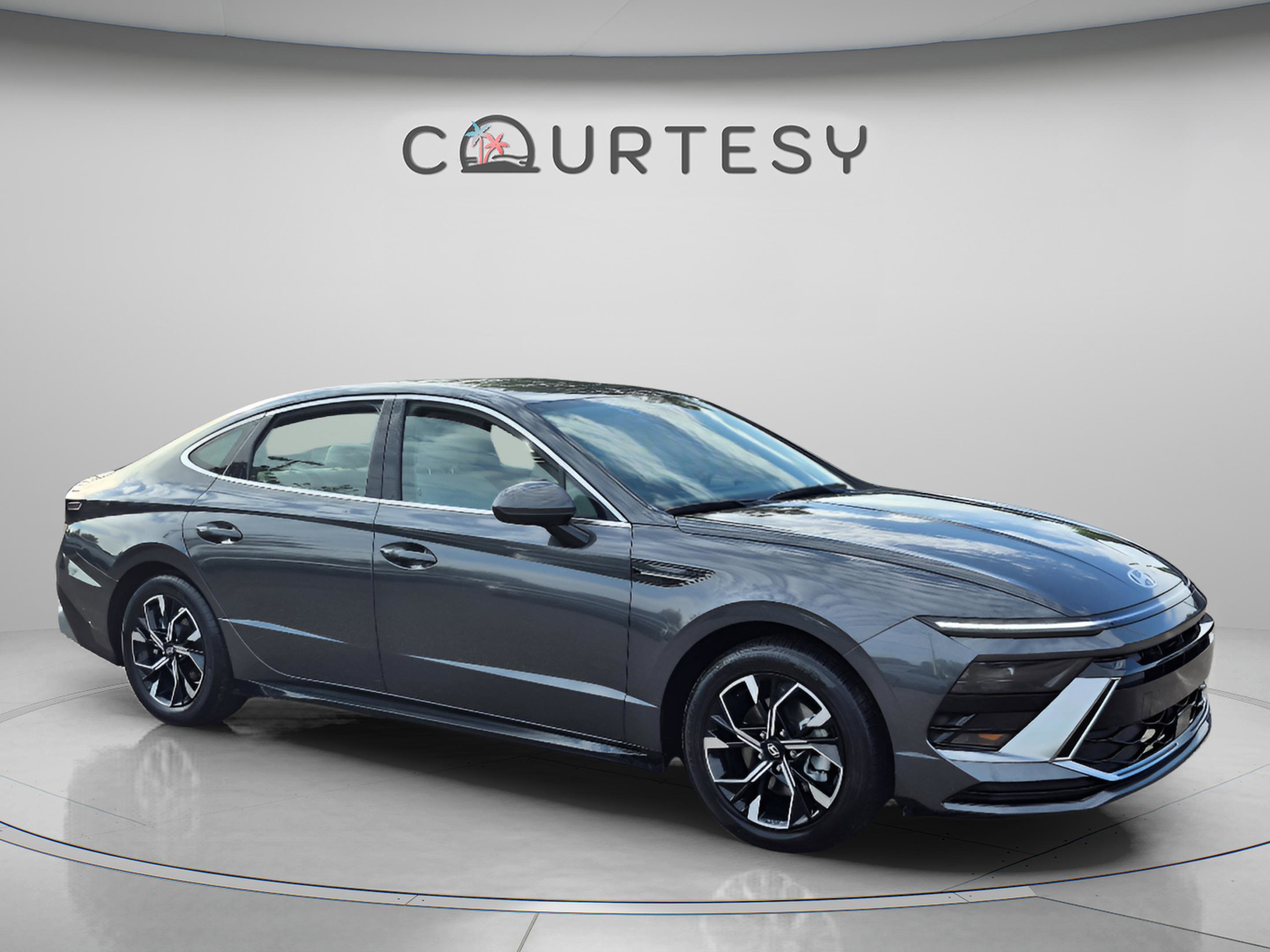 Certified 2025 Hyundai Sonata SEL FWD image 7