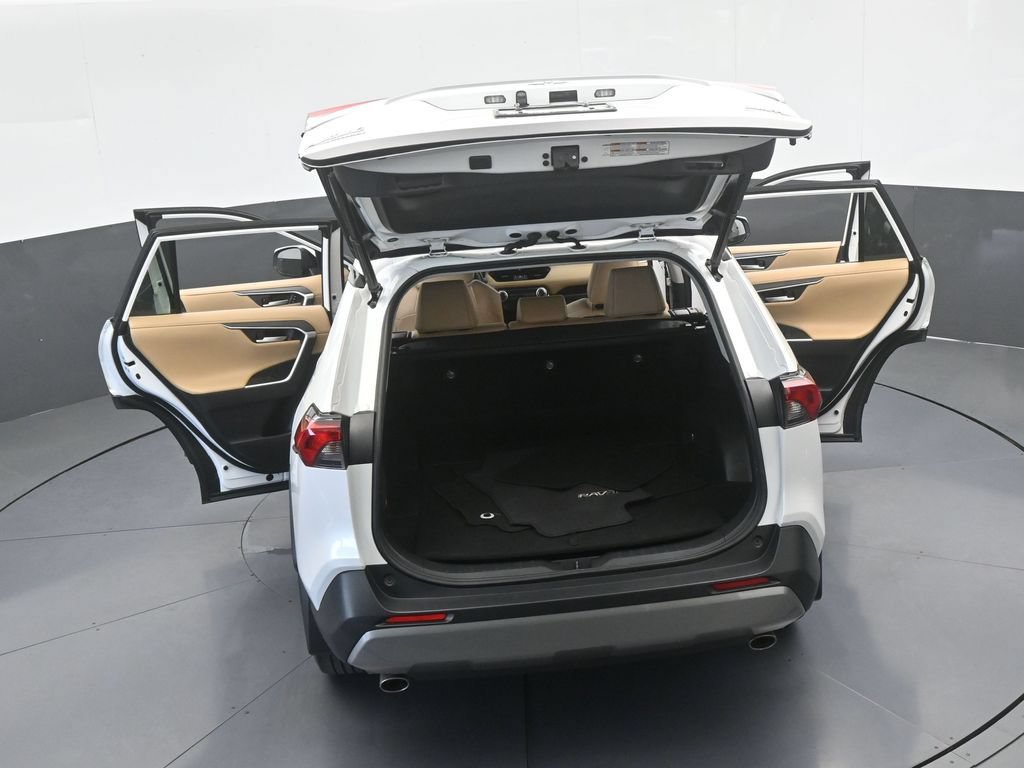 Used 2023 Toyota RAV4 Limited FWD image 65