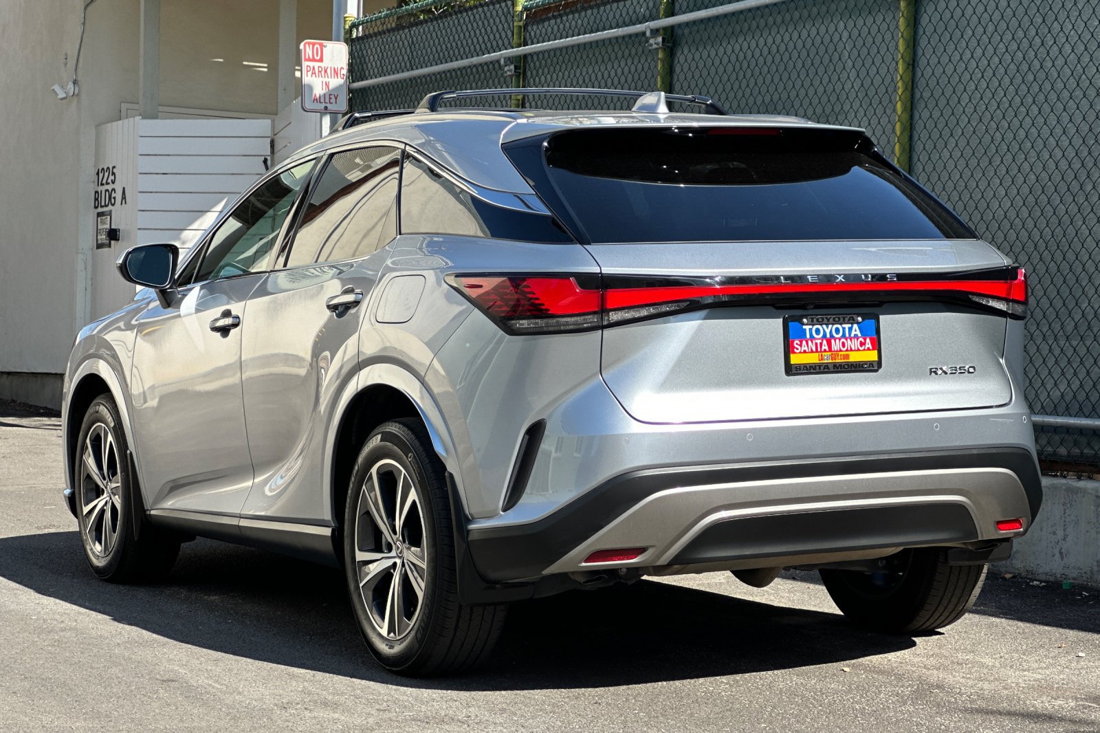 Used 2023 Lexus RX 350 Premium w/ Accessory Package (Z1) FWD image 6