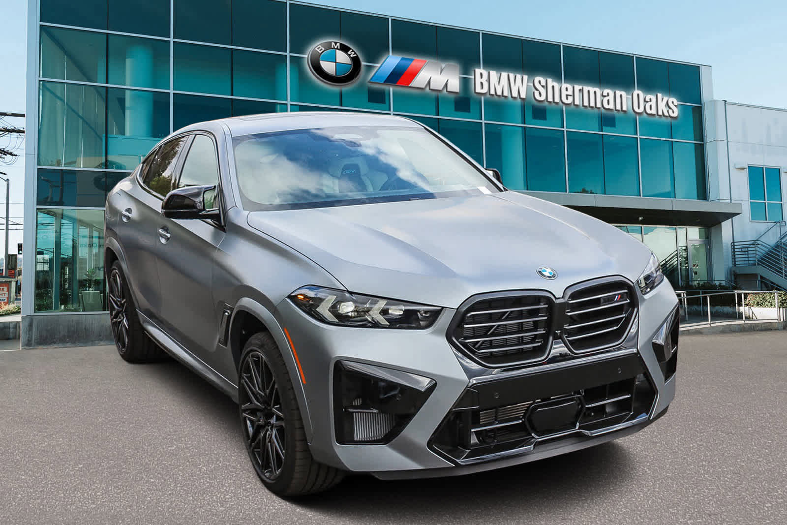 New 2026 BMW X6 M Competition w/ Executive Package image 3