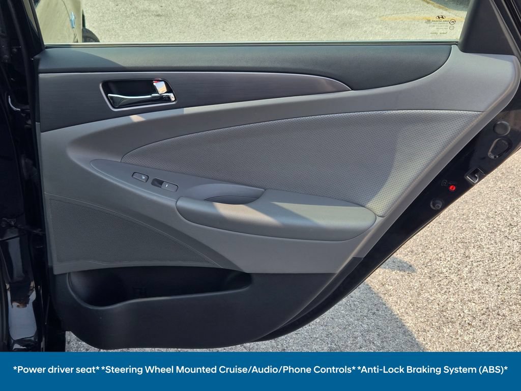 Used 2012 Hyundai Sonata Hybrid w/ Ultimate Pkg FWD image 13
