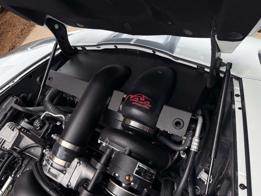 Used 2013 Chevrolet Corvette Grand Sport w/ 4LT Preferred Equipment Group RWD image 64