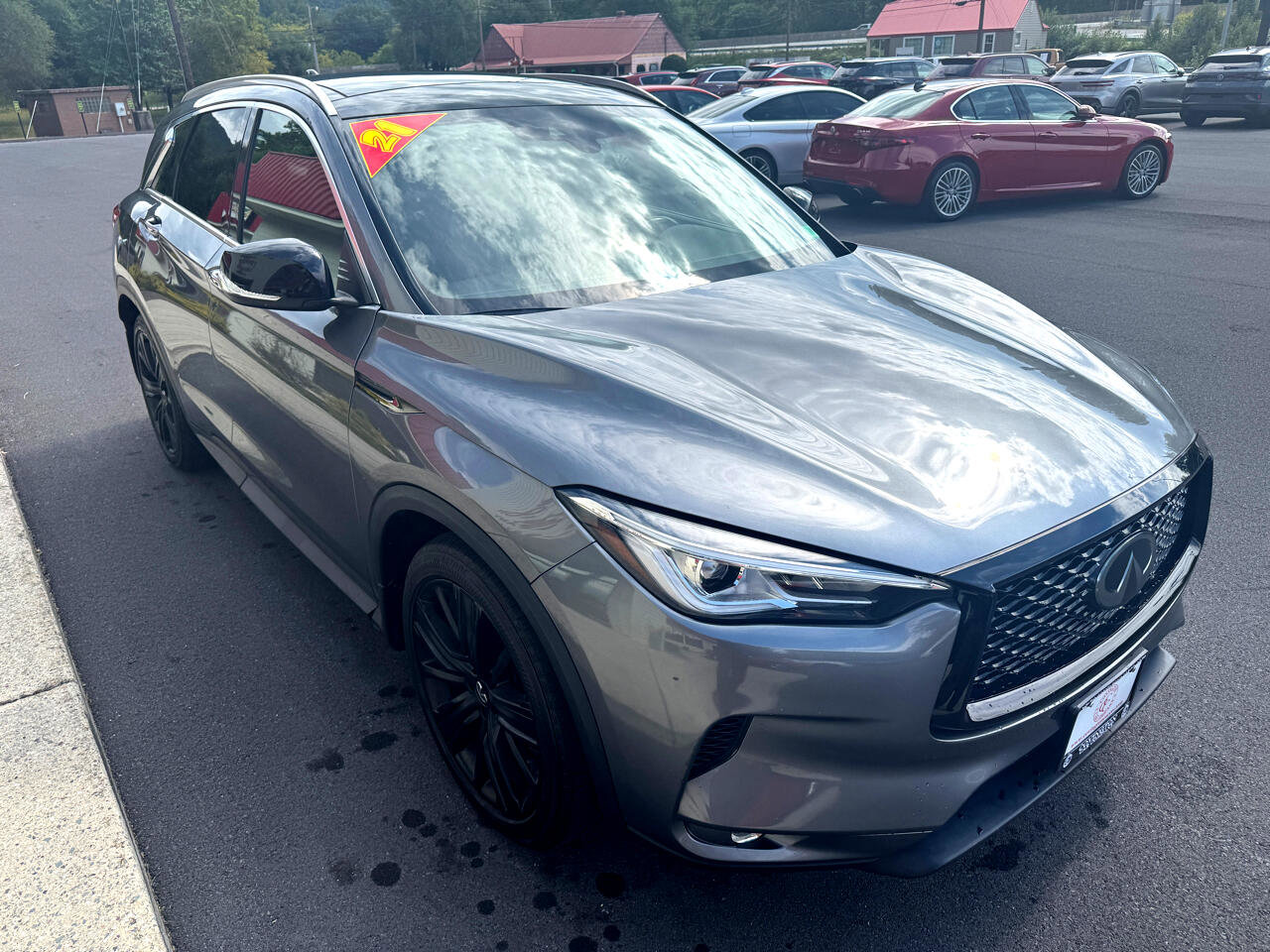 Used 2021 INFINITI QX50 Luxe w/ Appearance Package image 8