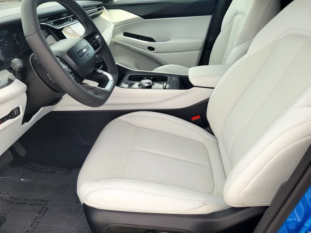 New 2026 Jeep Cherokee Laredo AWD/4WD image 13