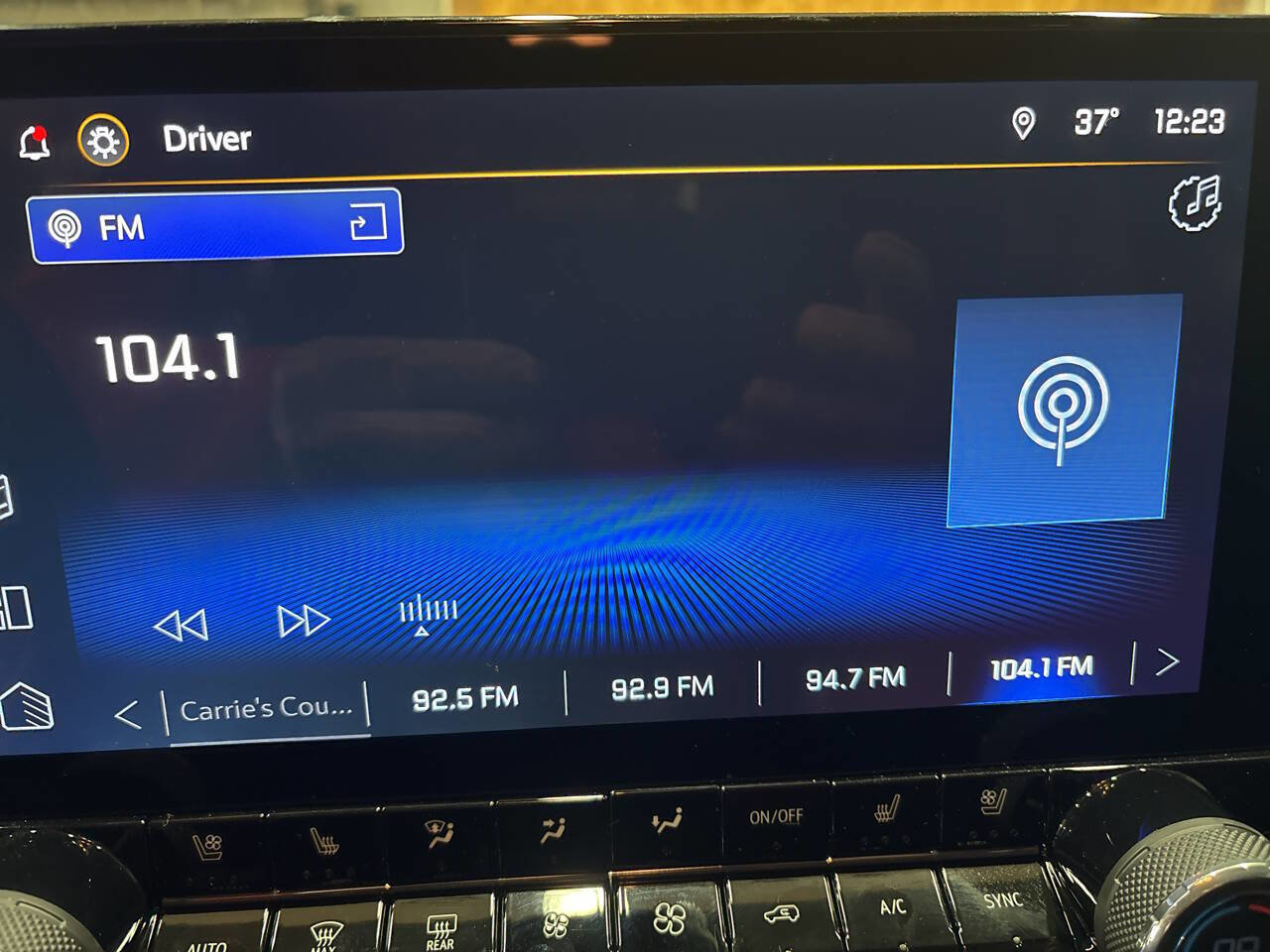 Used 2025 Chevrolet Colorado Z71 w/ Z71 Convenience Package 2 image 19