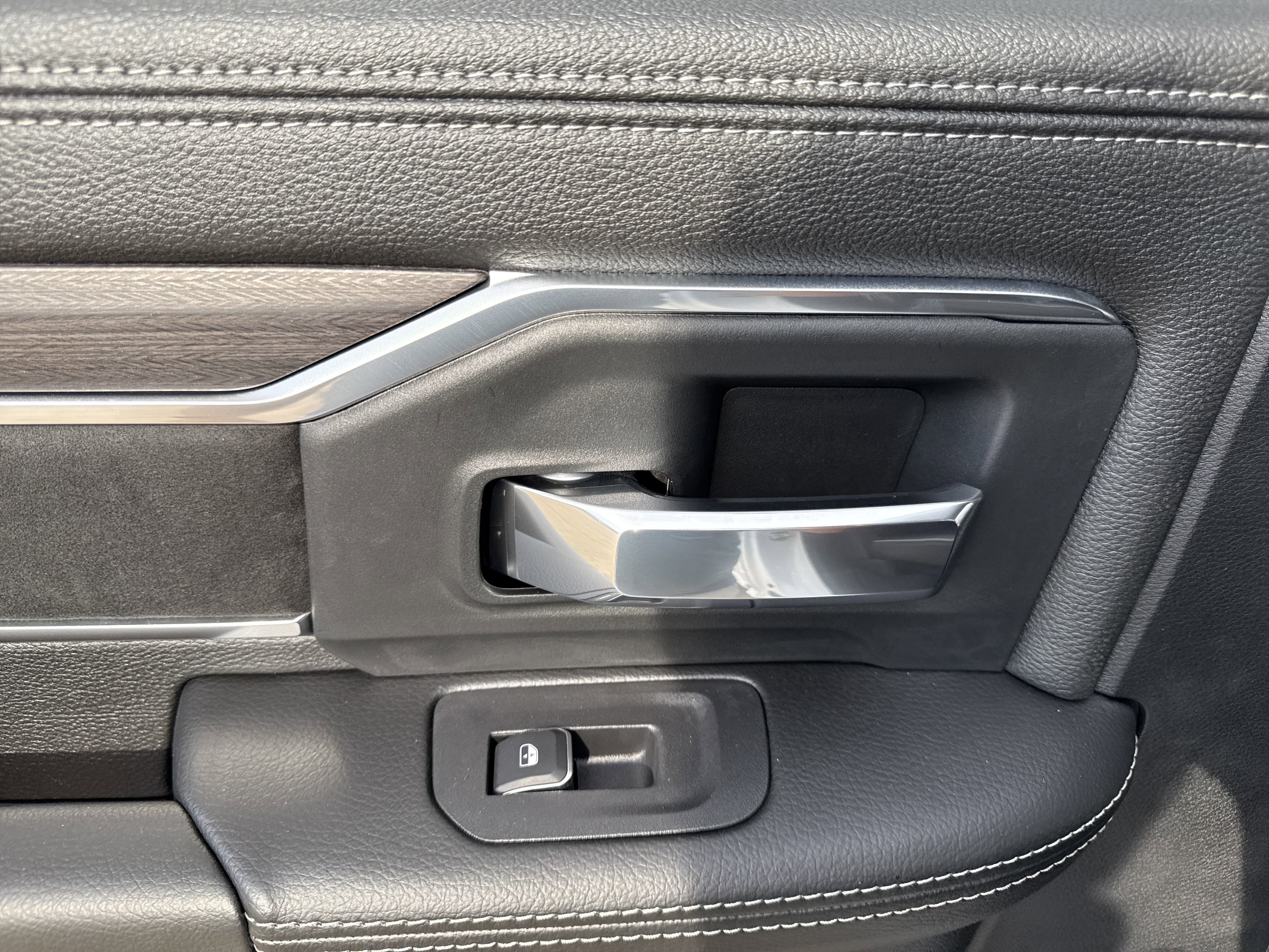 New 2025 RAM 2500 Laramie image 33