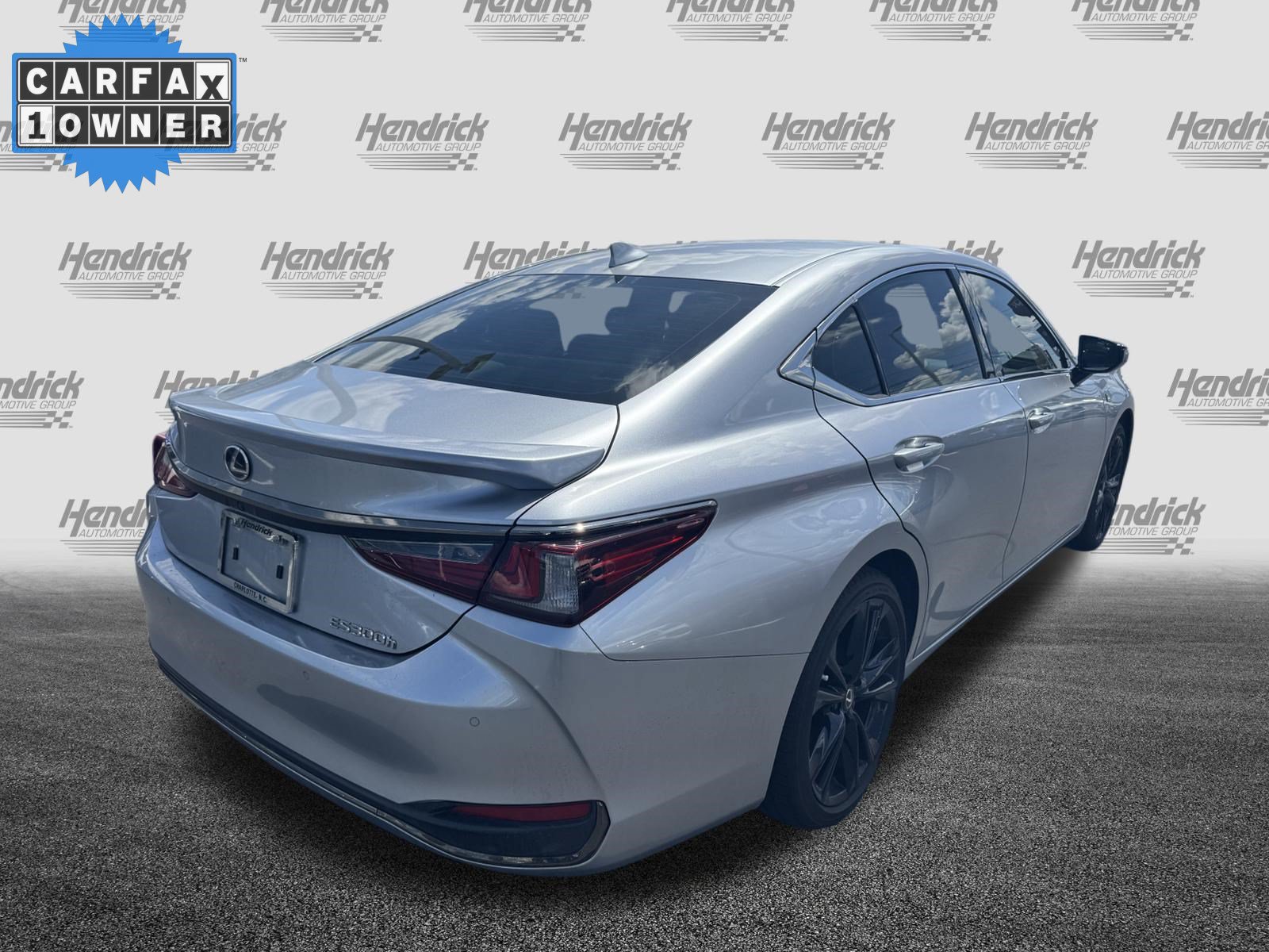 Used 2023 Lexus ES 300h F Sport FWD image 10