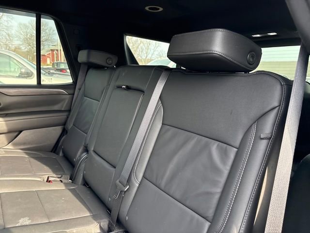 Used 2024 Chevrolet Tahoe Z71 w/ Luxury Package image 10