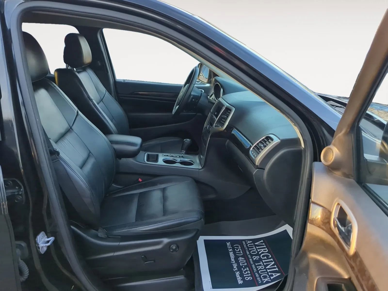 Used 2012 Jeep Grand Cherokee Laredo image 14