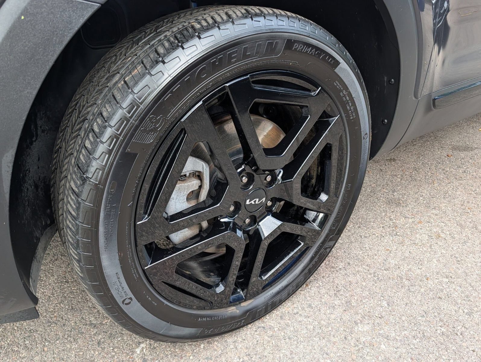 Used 2024 Kia Telluride EX X-Line AWD/4WD image 18