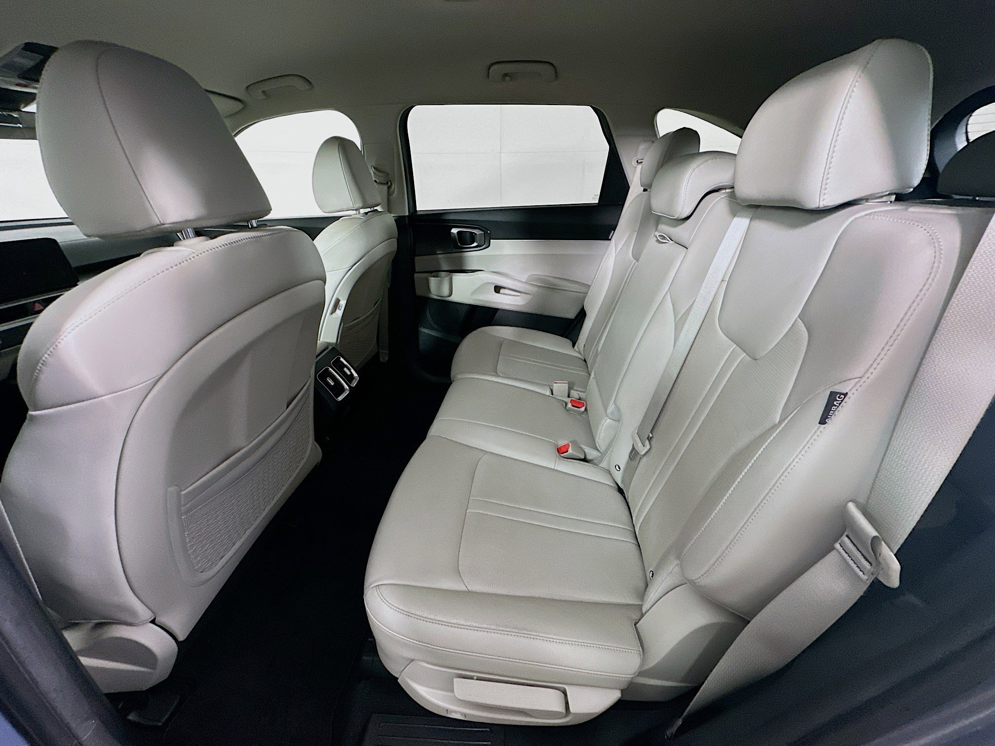Used 2024 Kia Sorento S FWD image 28