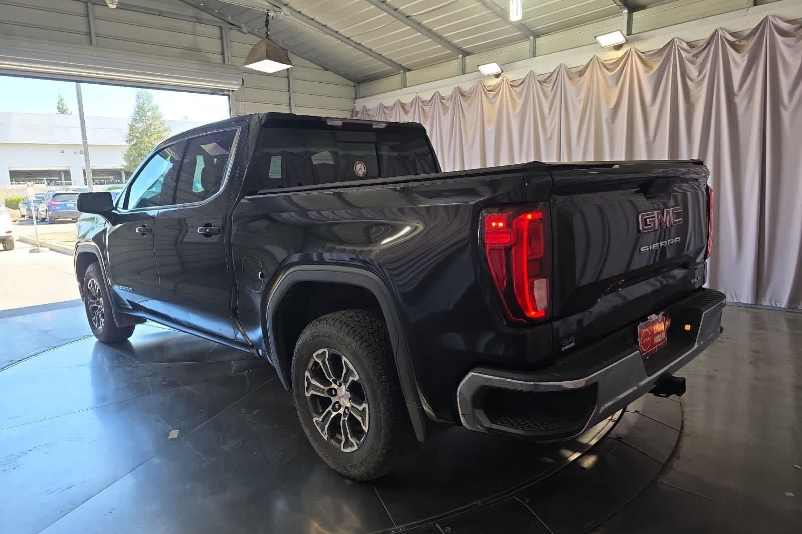 Used 2019 GMC Sierra 1500 SLE w/ SLE Value Package RWD image 7