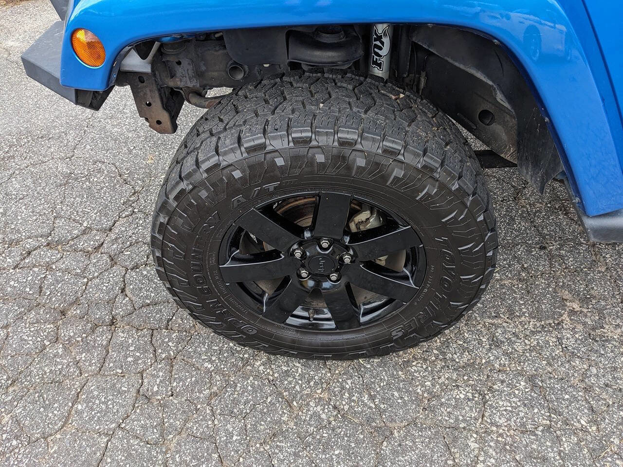 Used 2014 Jeep Wrangler Altitude image 9