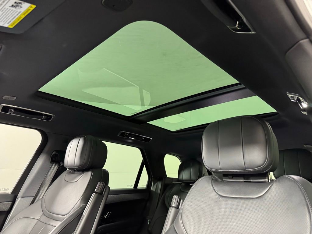 Used 2023 Land Rover Range Rover Sport SE AWD/4WD image 24