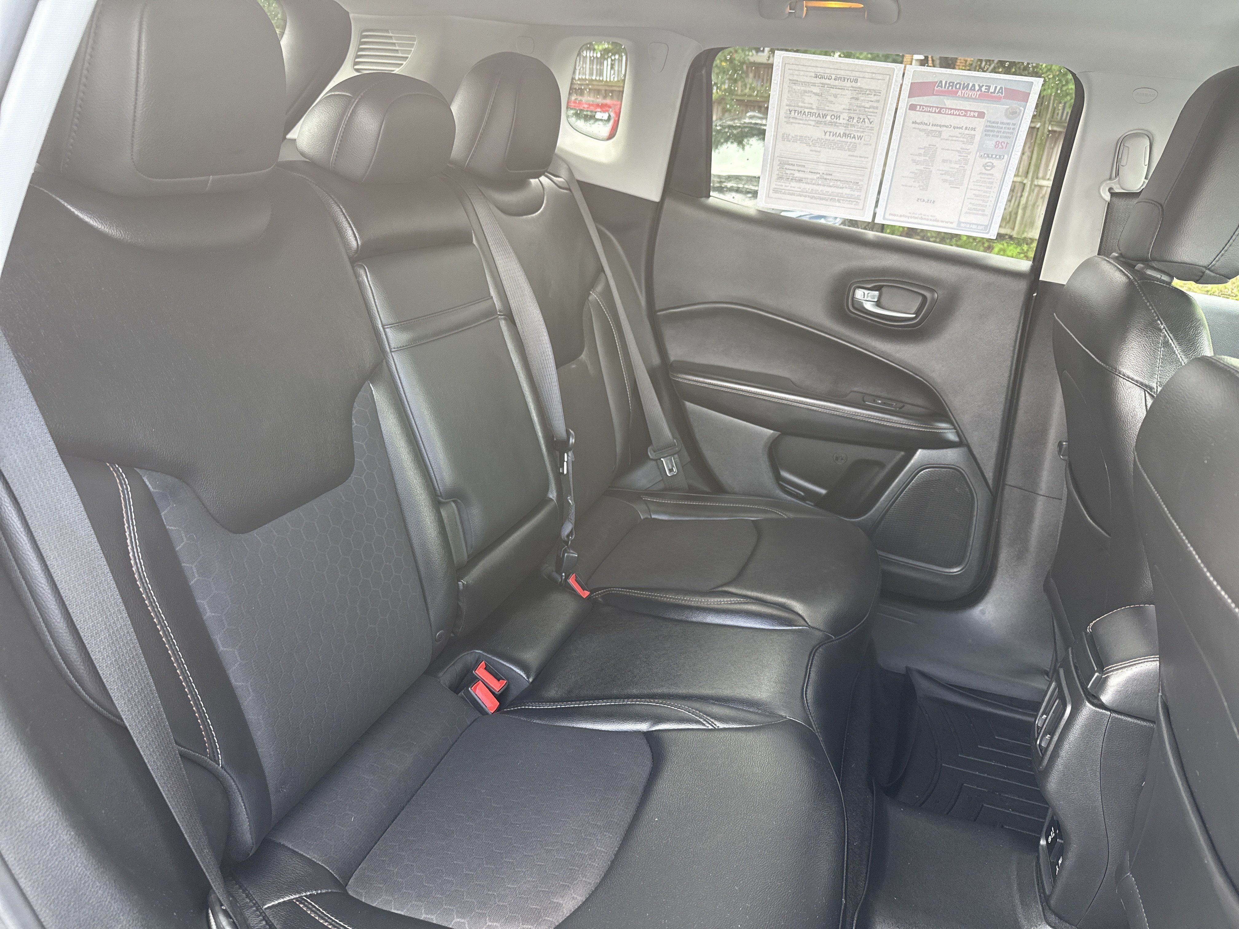 Used 2018 Jeep Compass Latitude w/ Popular Equipment Group AWD/4WD image 21