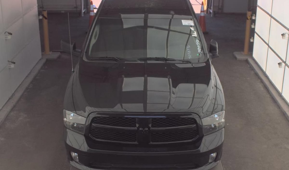 Used 2016 RAM 1500 Express w/ Black Ram 1500 Express Group AWD/4WD image 2