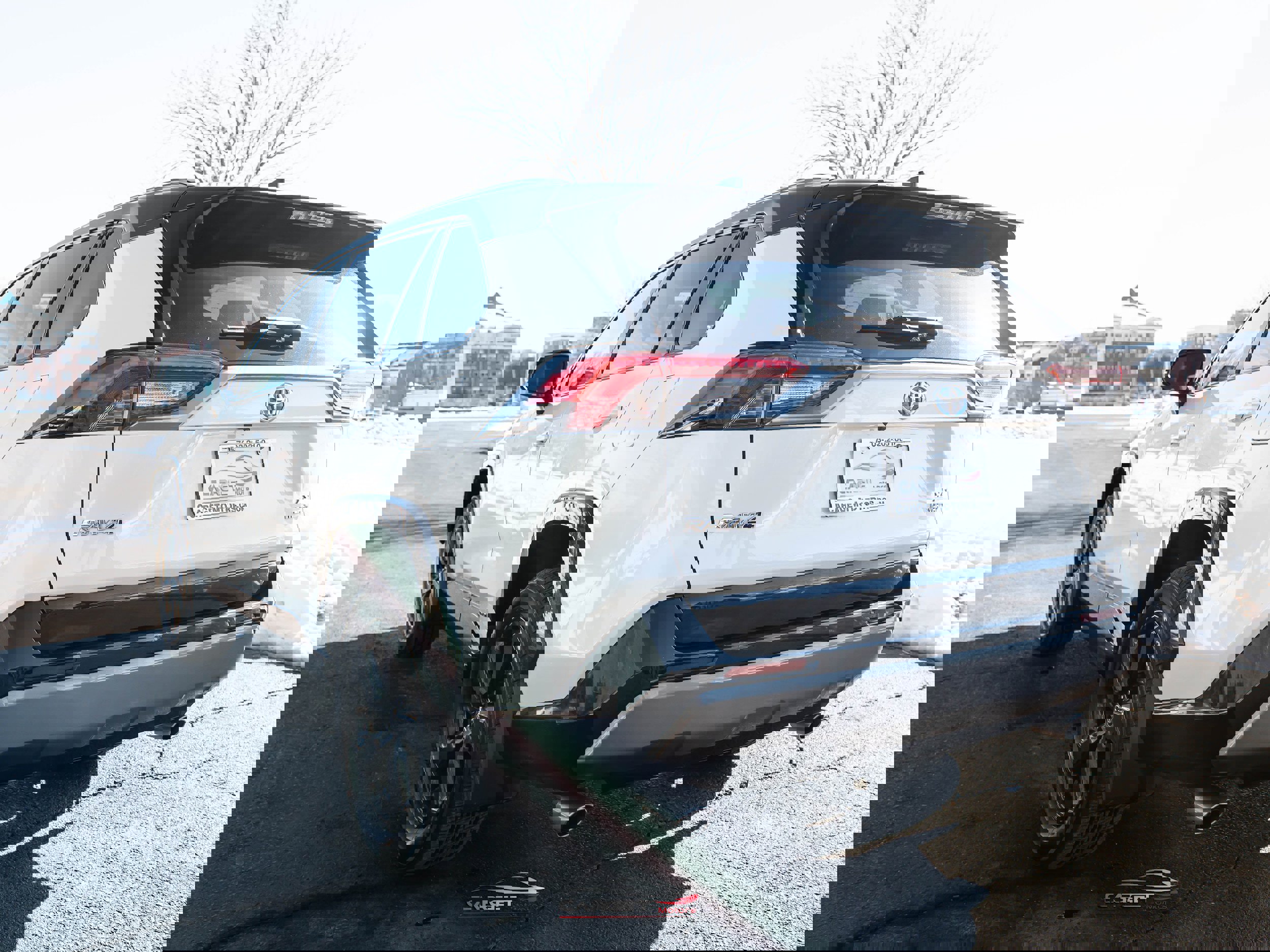 Used 2021 Toyota RAV4 XSE image 5