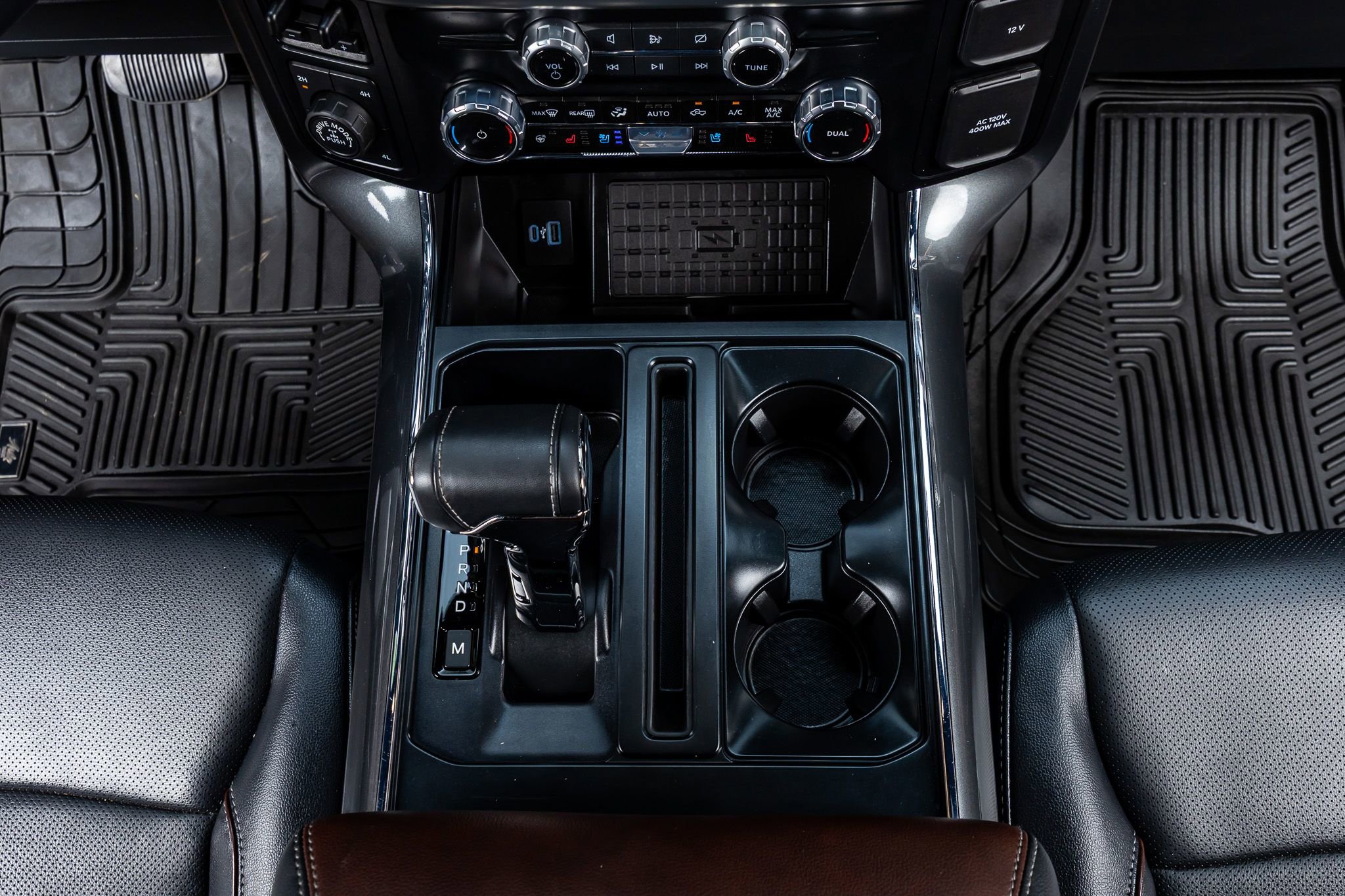 Used 2023 Ford F150 Lariat w/ Equipment Group 502A High image 27