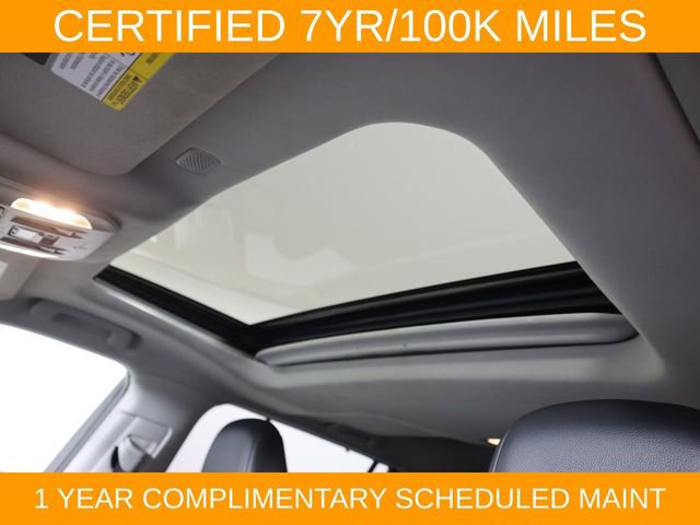Used 2021 Toyota Highlander XLE AWD/4WD image 27