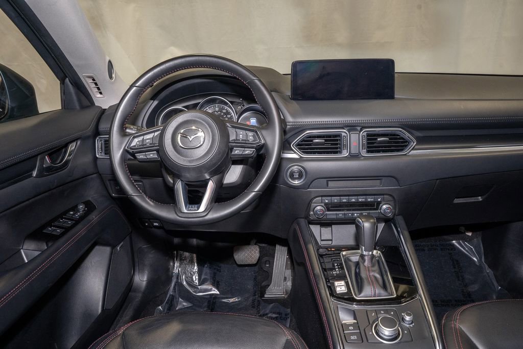 Used 2024 MAZDA CX-5 Carbon Edition image 2