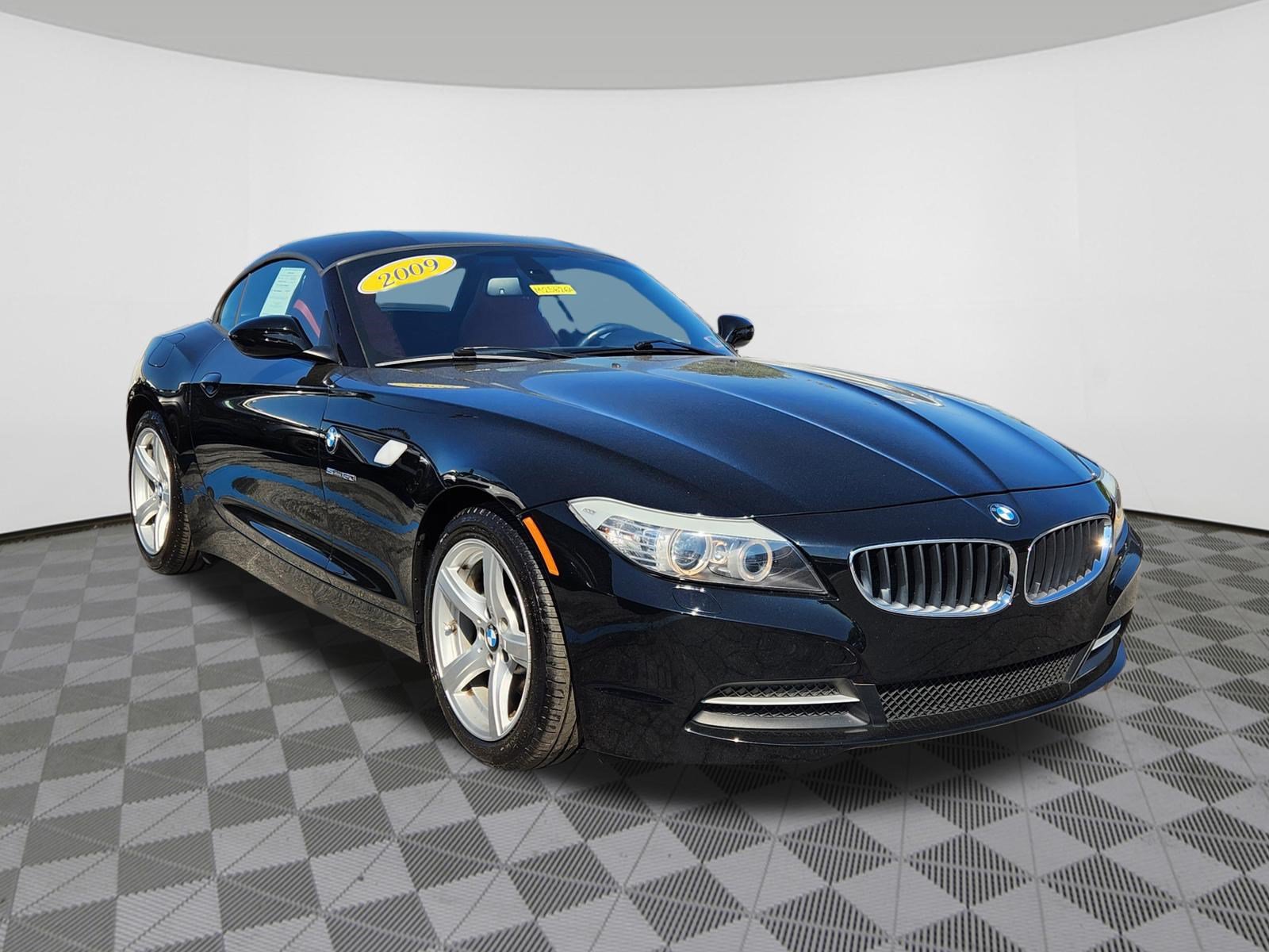 Used 2009 BMW Z4 sDrive30i RWD image 1