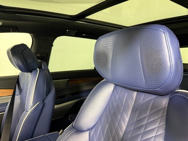 New 2026 Cadillac Vistiq Premium Luxury image 14