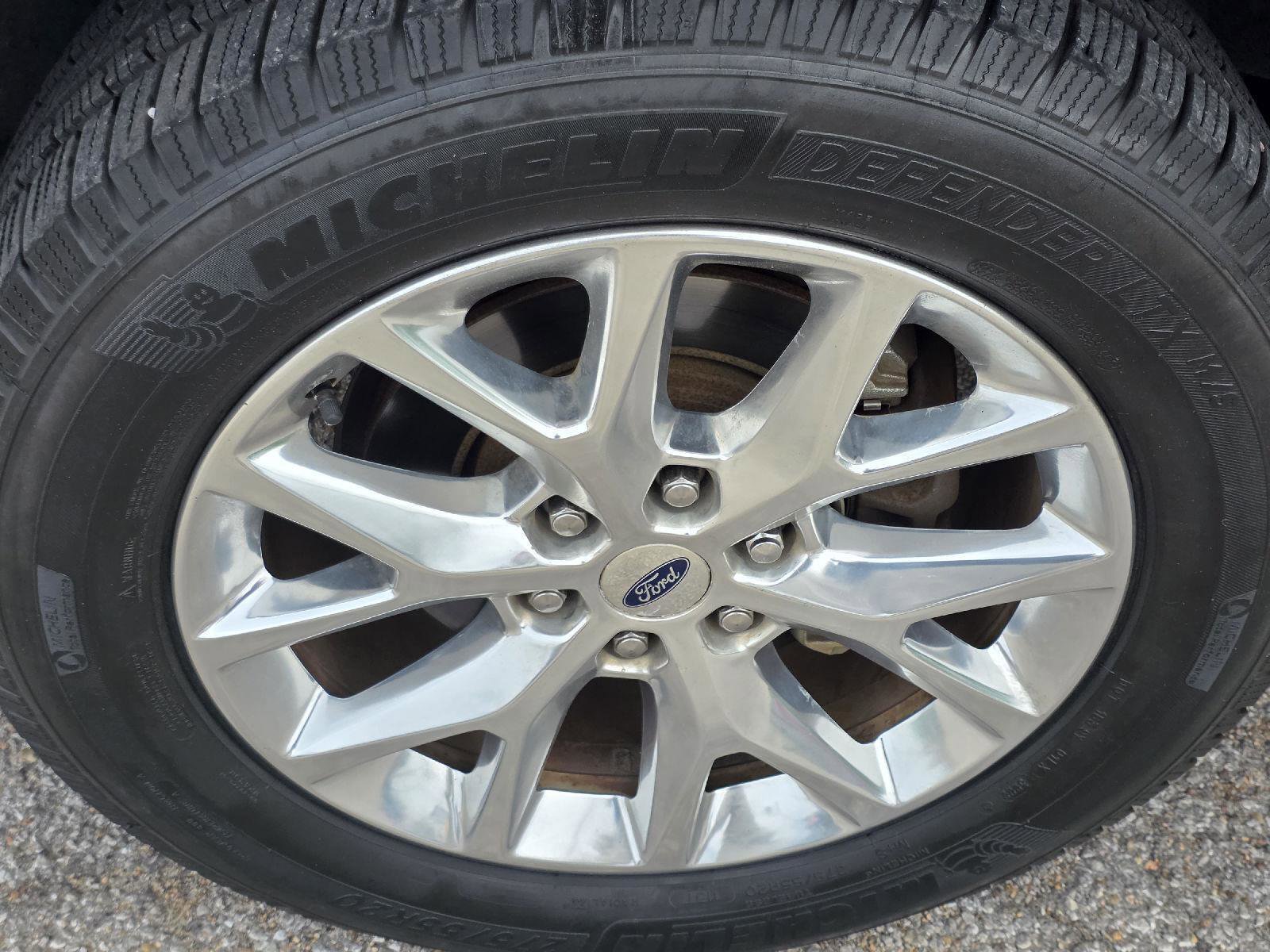 Used 2017 Ford Expedition EL Limited w/ Equipment Group 301A RWD image 55