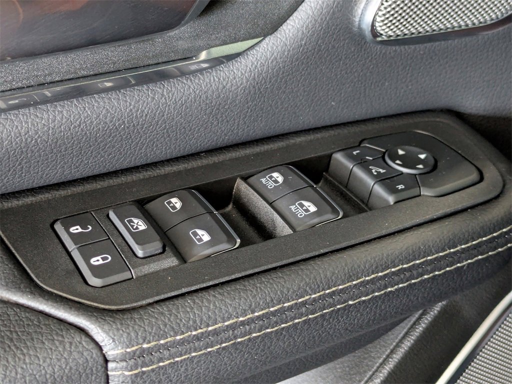 New 2026 RAM 1500 Laramie w/ Night Edition image 24