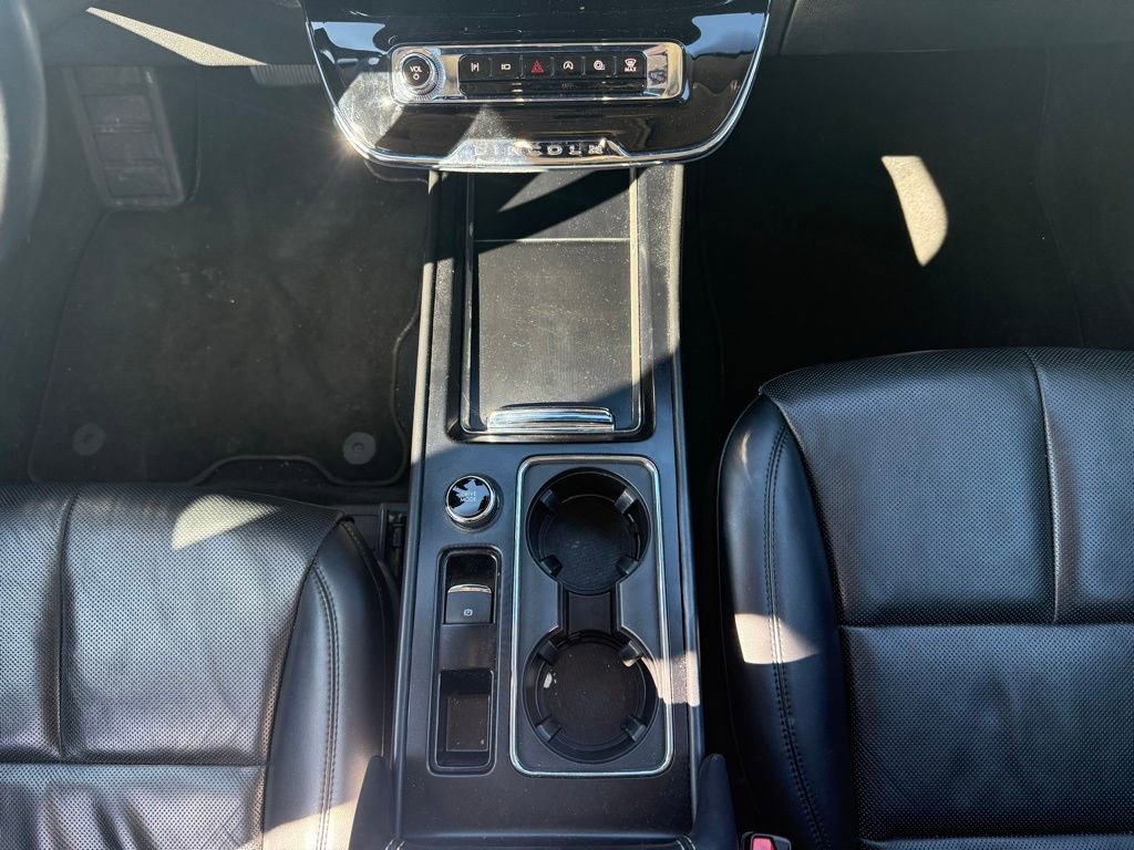 Used 2023 Lincoln Corsair Reserve w/ Equipment Group 201A image 26