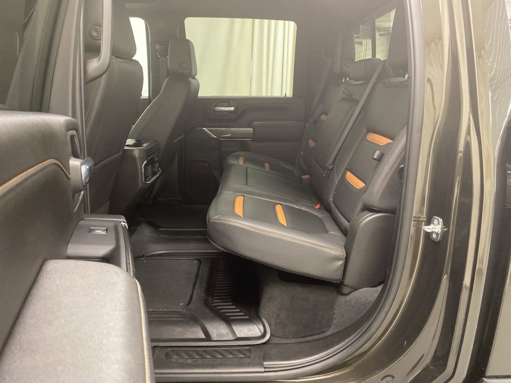Used 2023 GMC Sierra 2500 AT4 w/ AT4 Premium Plus Package image 16