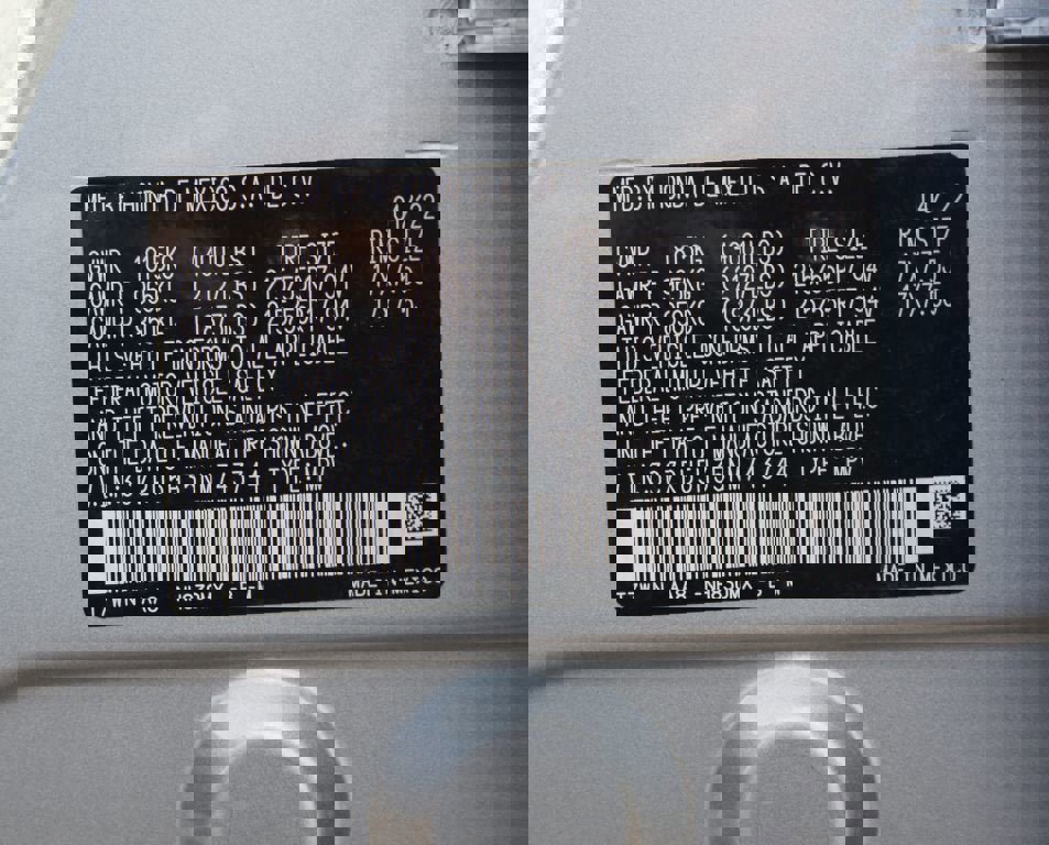 Used 2022 Honda HR-V LX image 24