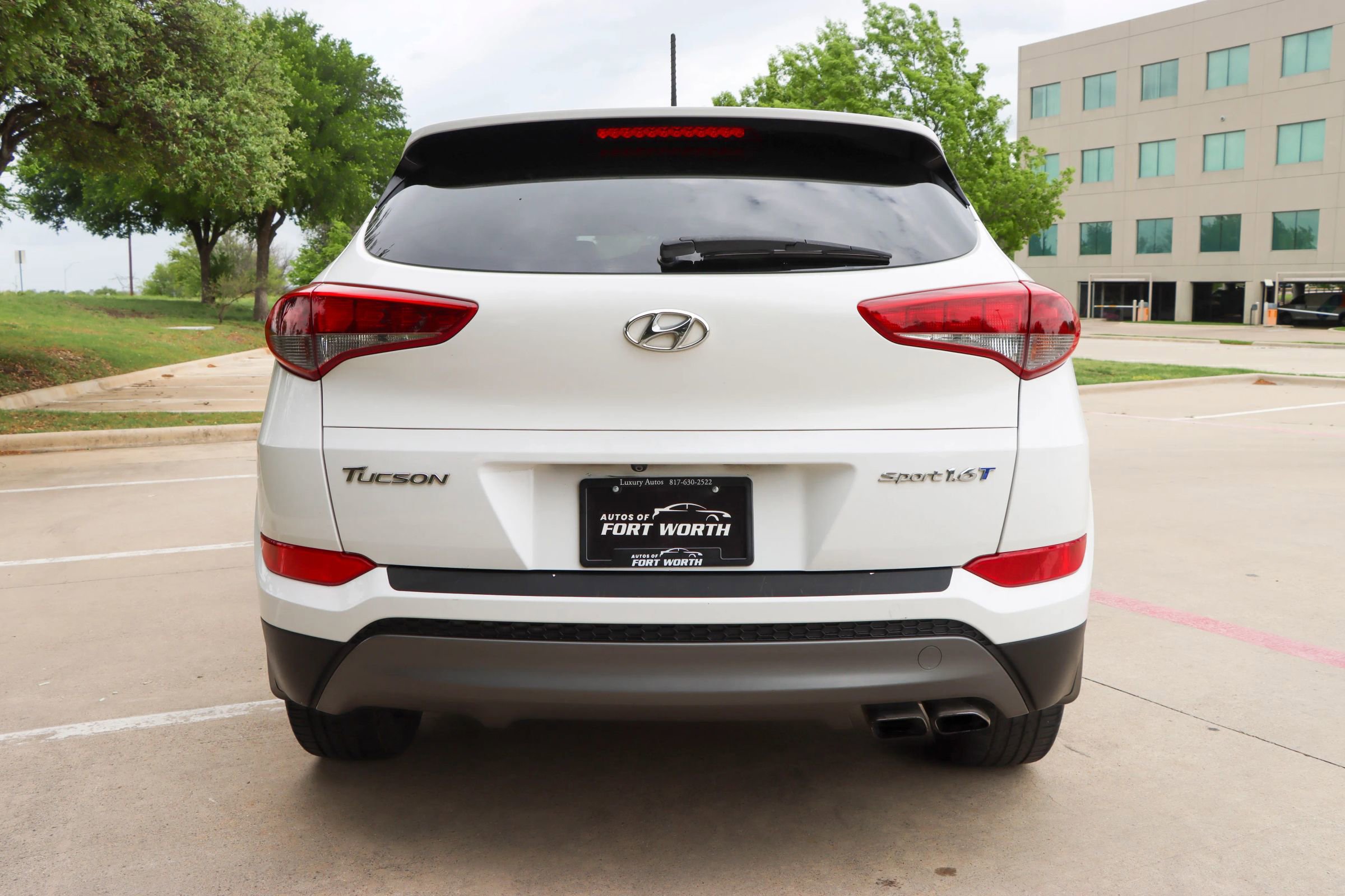 Used 2016 Hyundai Tucson Sport image 6