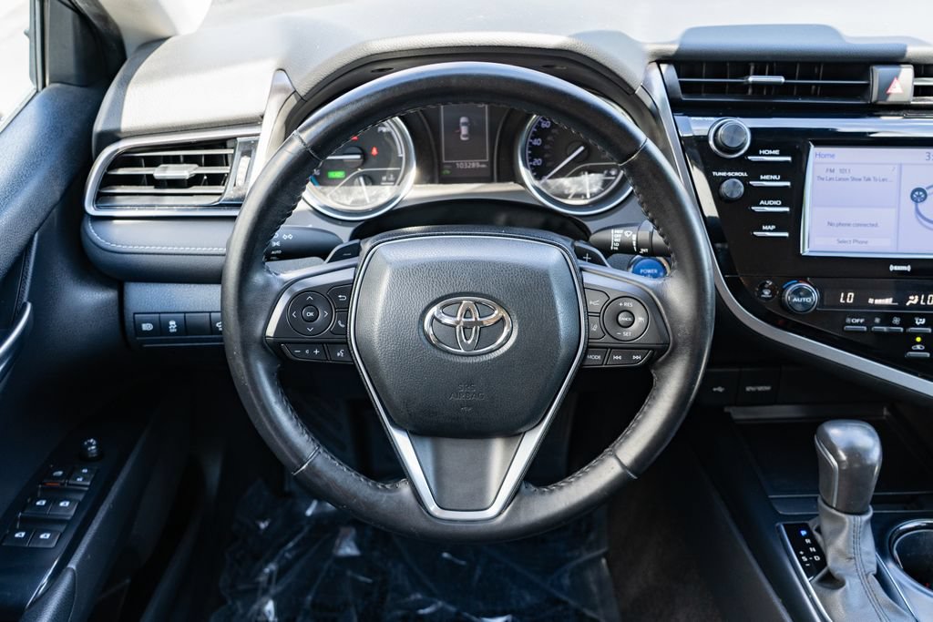 Used 2020 Toyota Camry SE FWD image 12