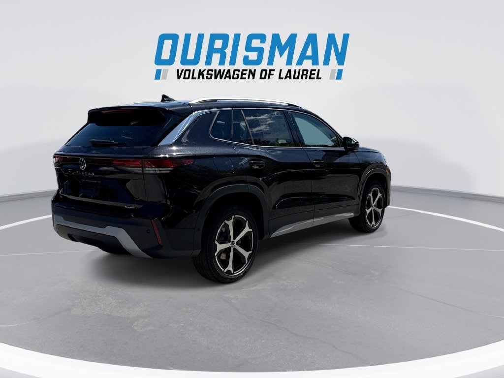 New 2026 Volkswagen Tiguan SE R-Line AWD/4WD image 8