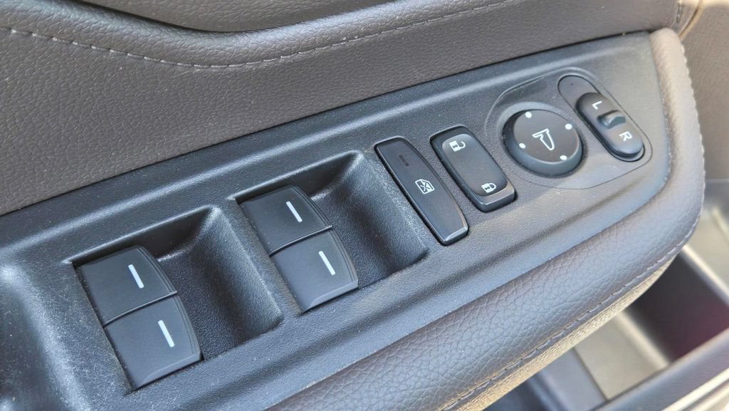Used 2024 Honda Odyssey EX image 16
