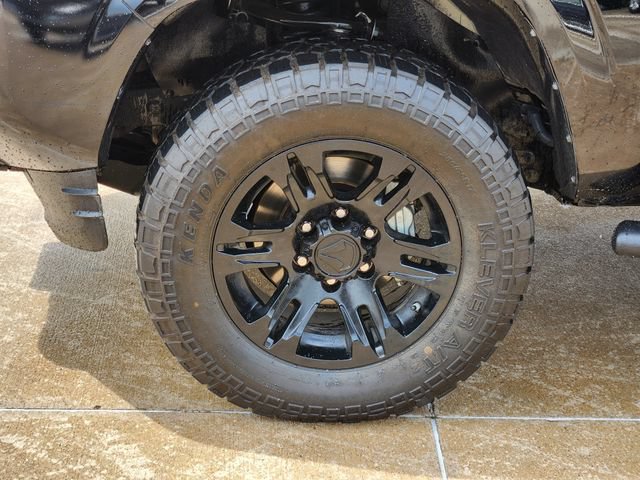 Used 2022 Toyota Tacoma SR w/ SR Convenience Package RWD image 17
