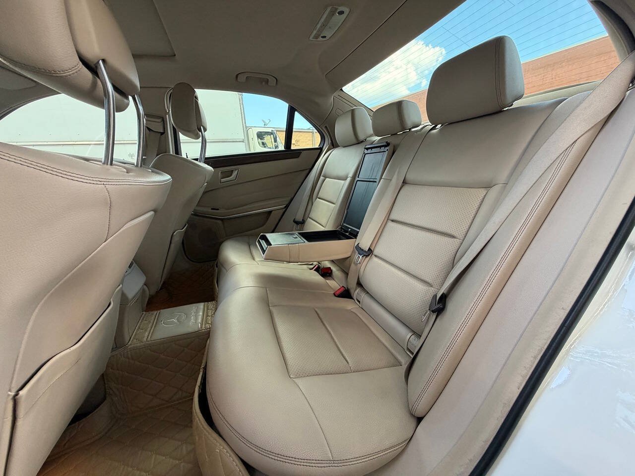 Used 2014 Mercedes-Benz E 350 4MATIC Sedan w/ Premium 1 Package image 24