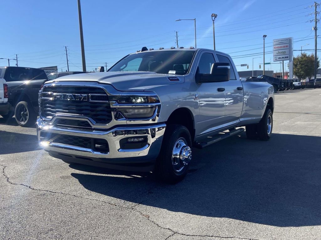 New 2026 RAM 3500 Tradesman image 5
