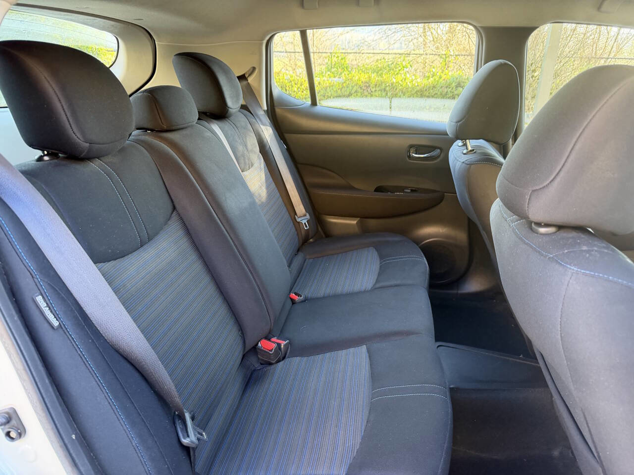 Used 2020 Nissan Leaf SV w/ SV Technology Package image 23