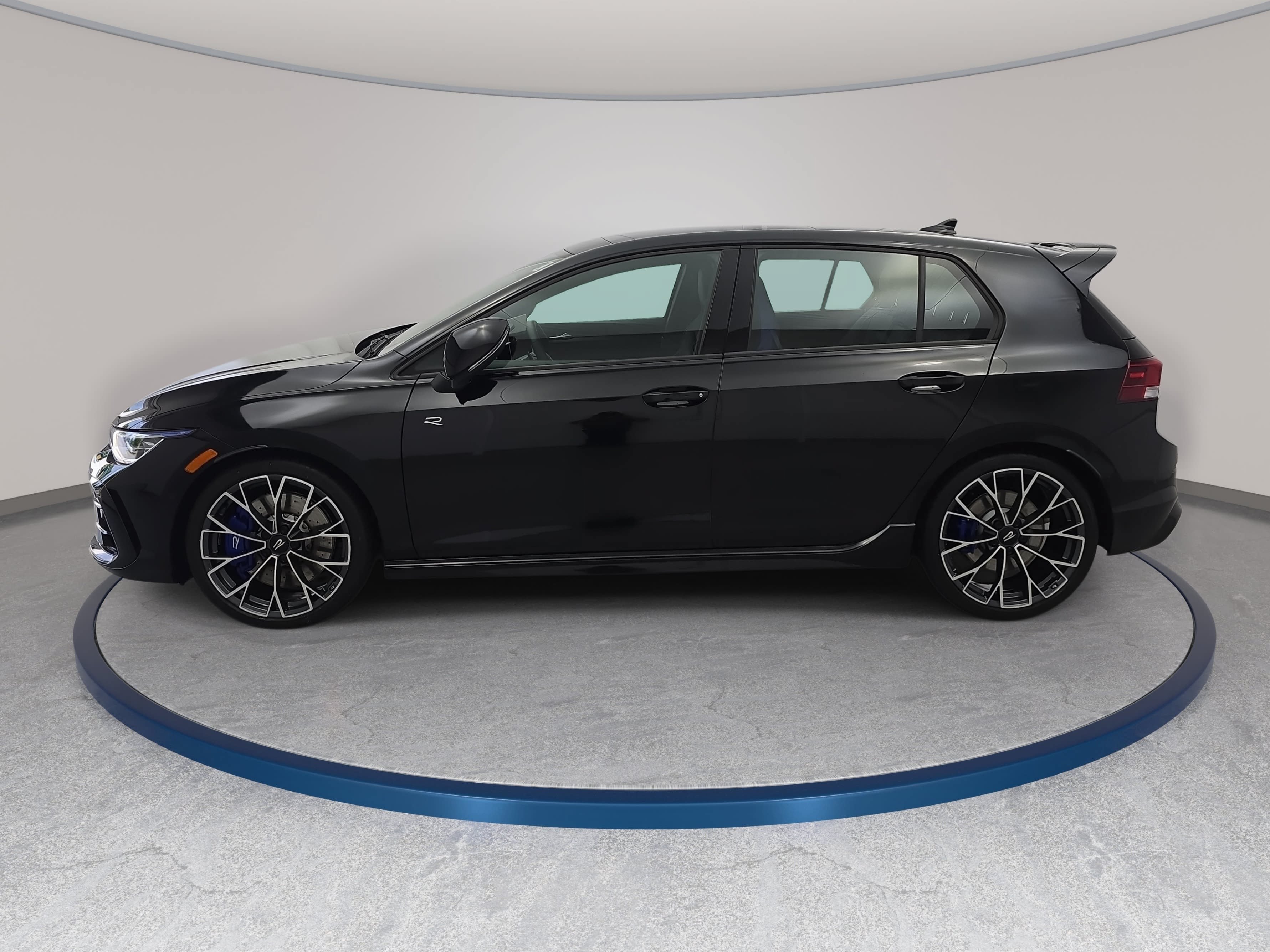 Used 2026 Volkswagen Golf AWD/4WD image 8
