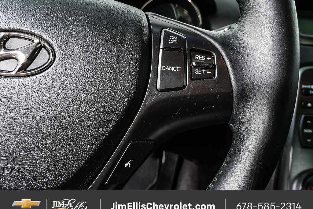 Used 2011 Hyundai Genesis 2.0T image 11
